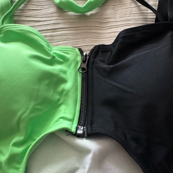 Color Block Cut Out One Piece - Picture 3 of 5